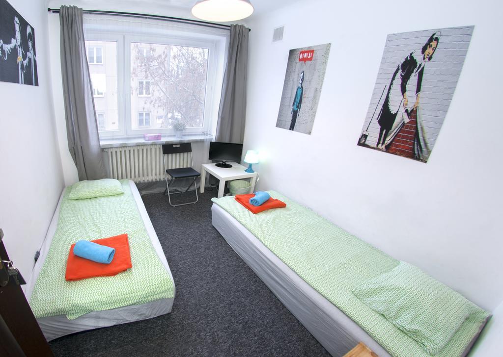 Wierzbno Hostel Warsaw Luaran gambar