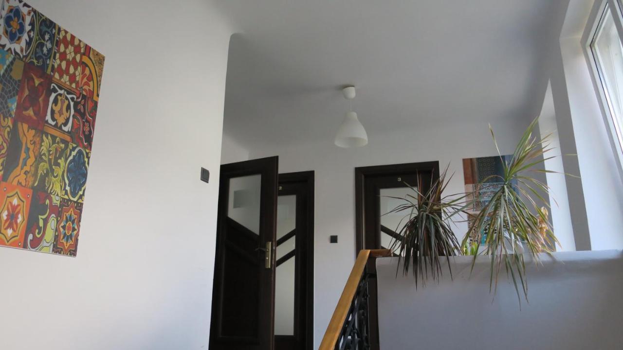 Wierzbno Hostel Warsaw Luaran gambar