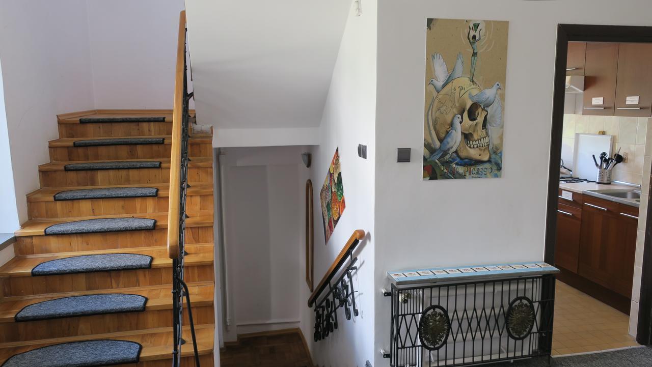 Wierzbno Hostel Warsaw Luaran gambar