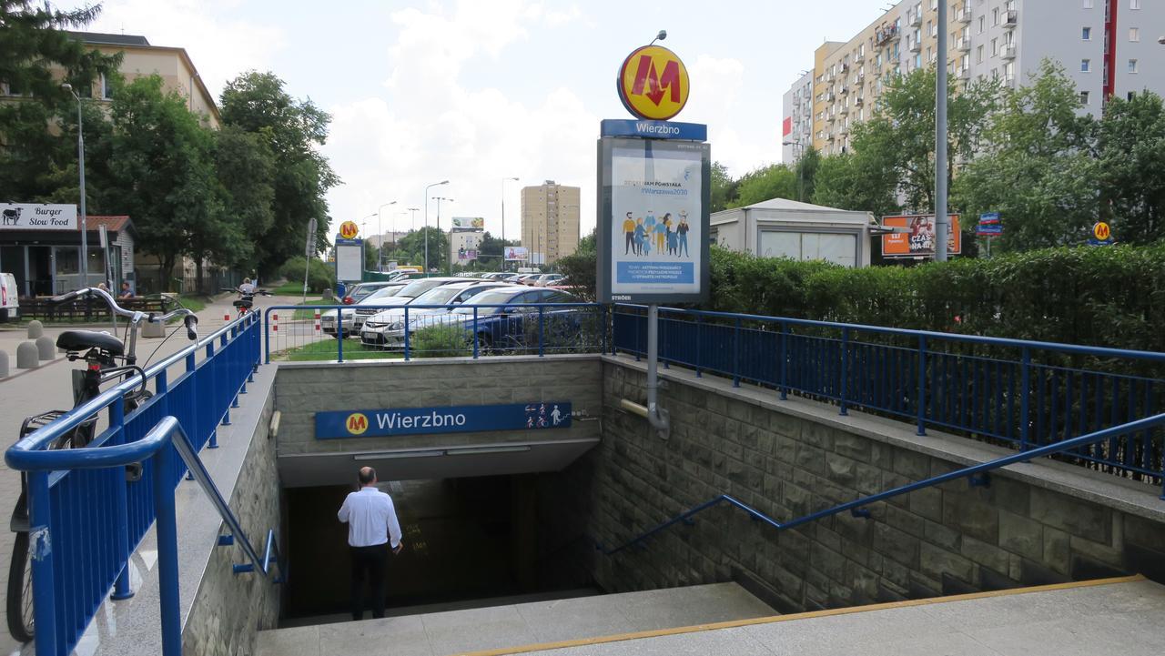 Wierzbno Hostel Warsaw Luaran gambar